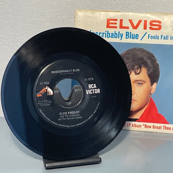 Elvis Presley 45 Record - Indescribably Blue - Fools Fall in Love - Picture 4 of 4